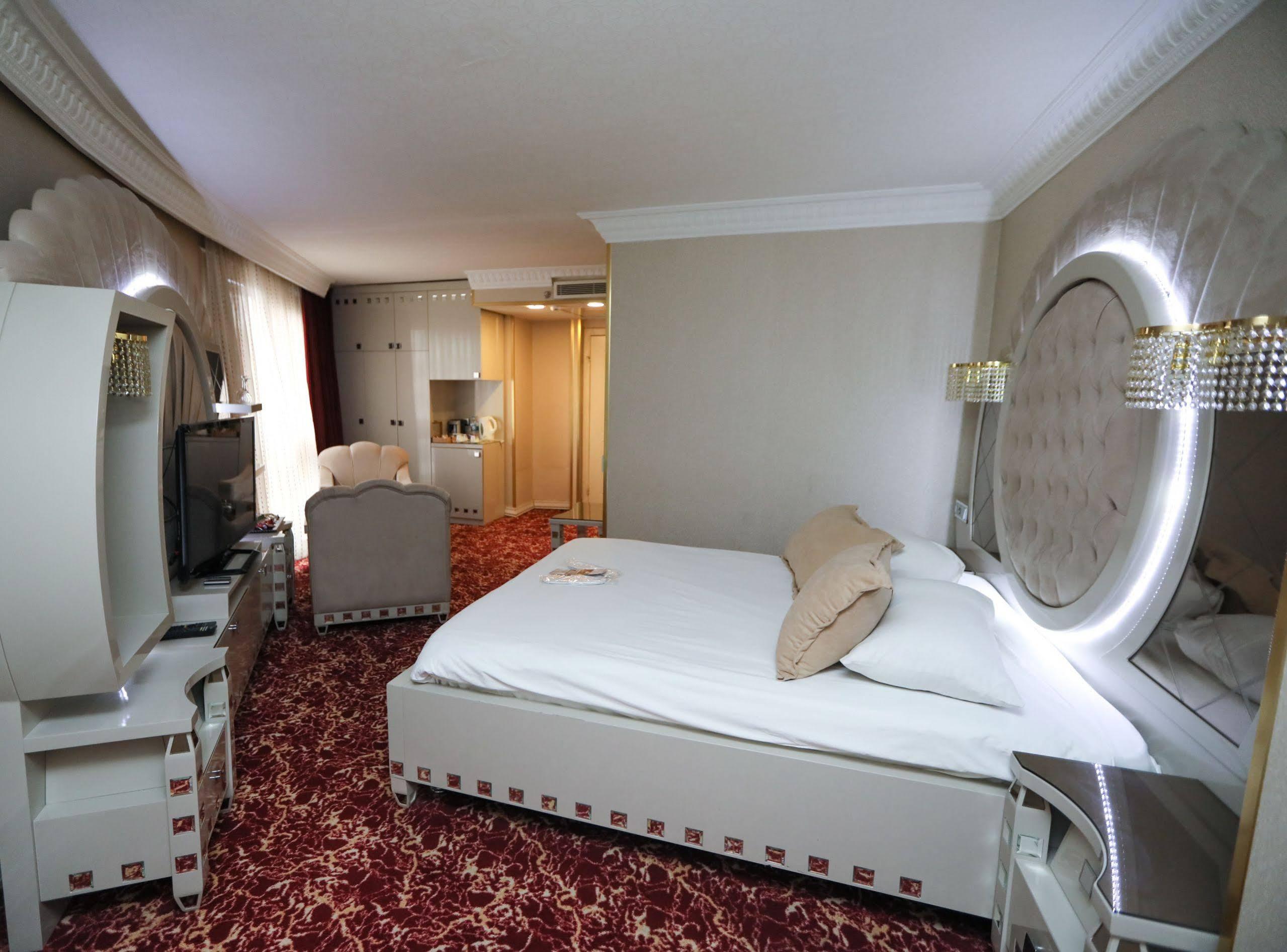 Ankara Princess Hotel Buitenkant foto